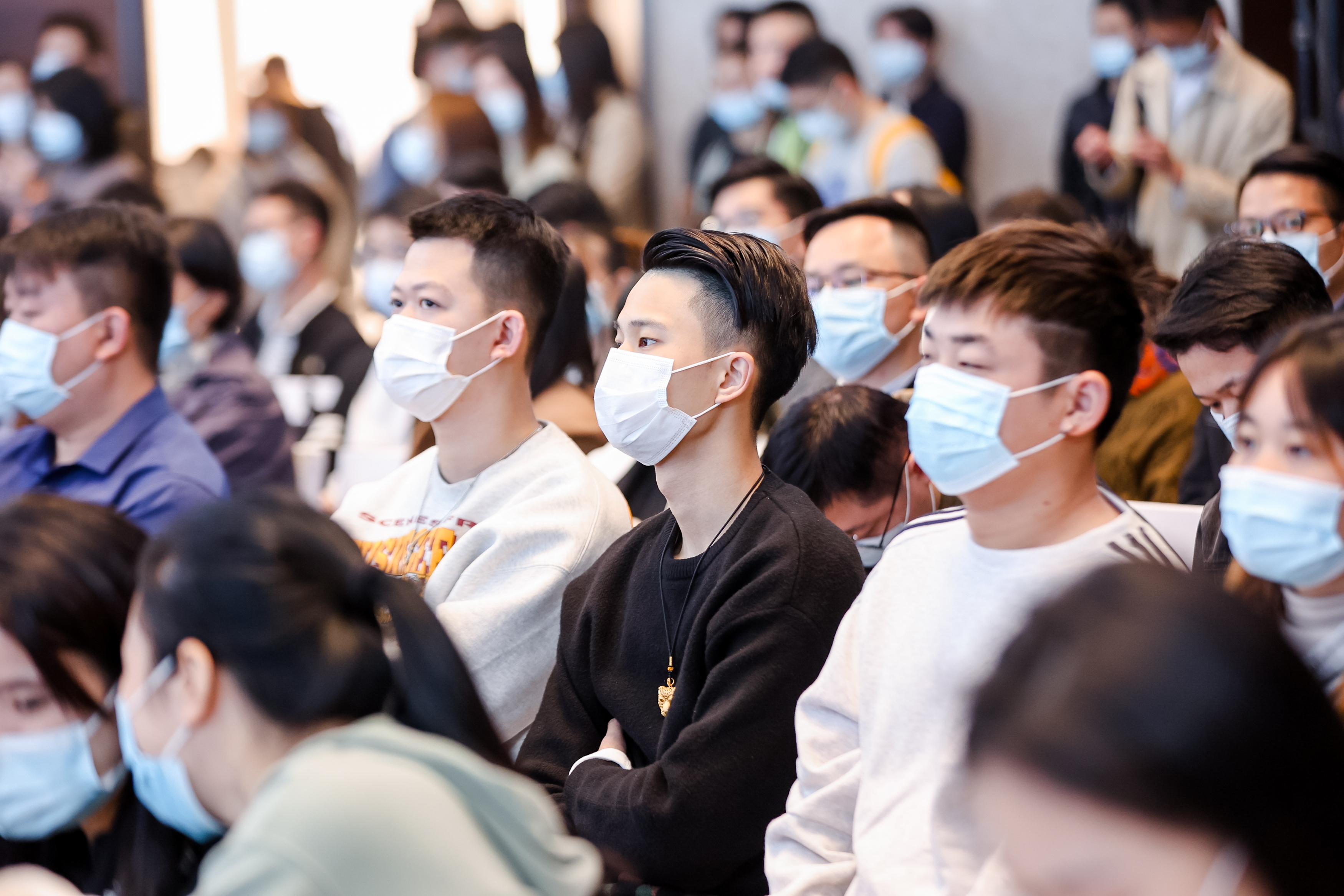 卖家认真聆听